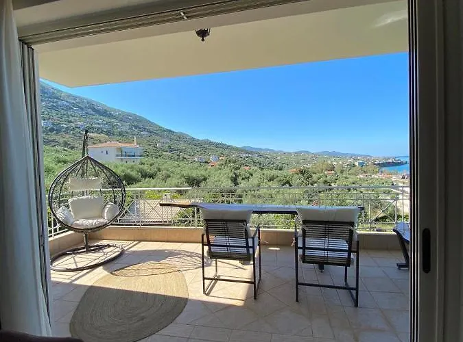 Oasis - Maisonette A Villa Verga Kalamata