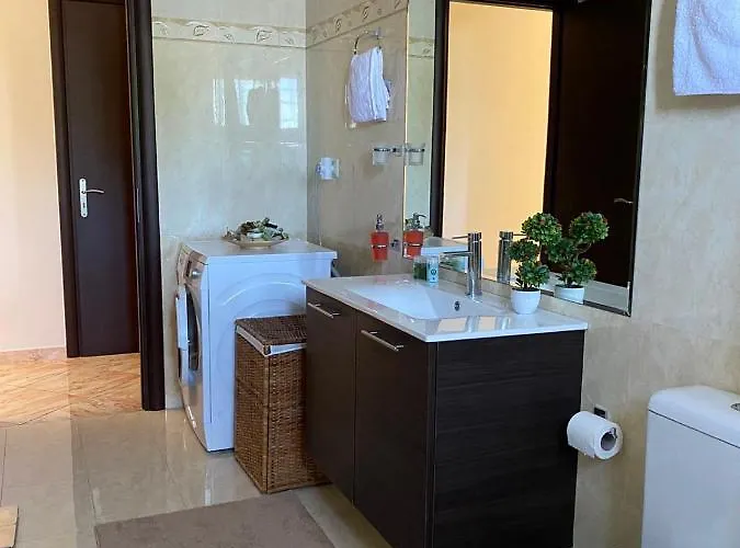 Oasis - Maisonette A Villa Verga Kalamata